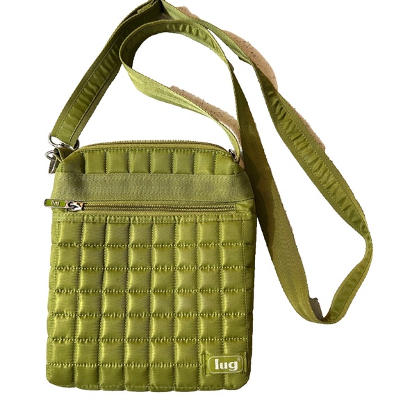 Lug Skipper Quilted Crossbody Bag Green Zipper Closure 1 Front Zip Pocket - Picture 1 of 5